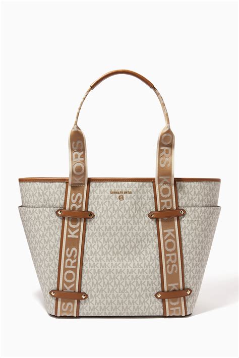 michael kors bags online kuwait|Michael Kors KW .